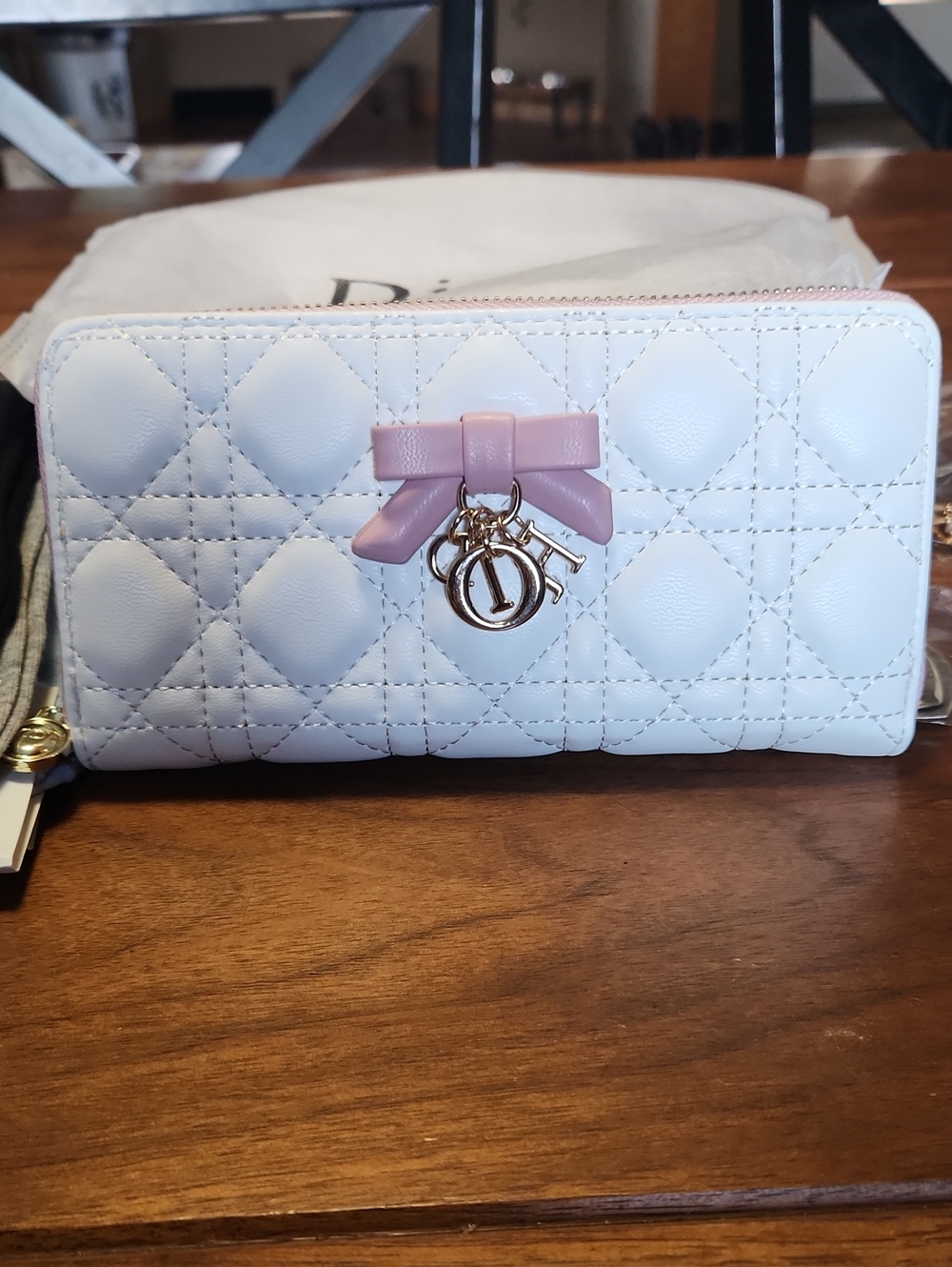 Quilted Zip Wallet in White with Pink Bow and Gold Charm